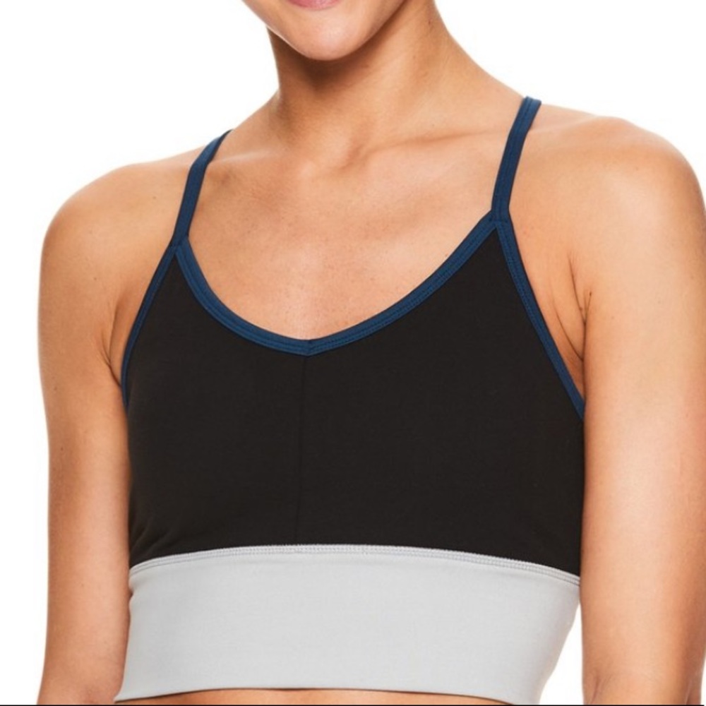 GAIAM SPORTS BRA SIZE S